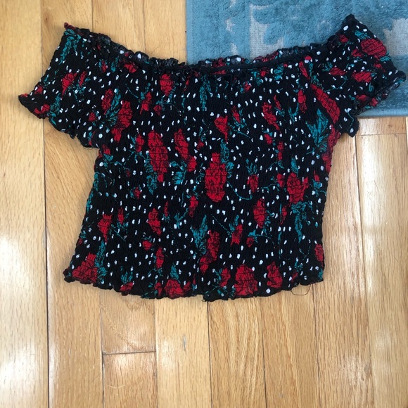 Crop Off Shoulder Top - Picture 2 of 2